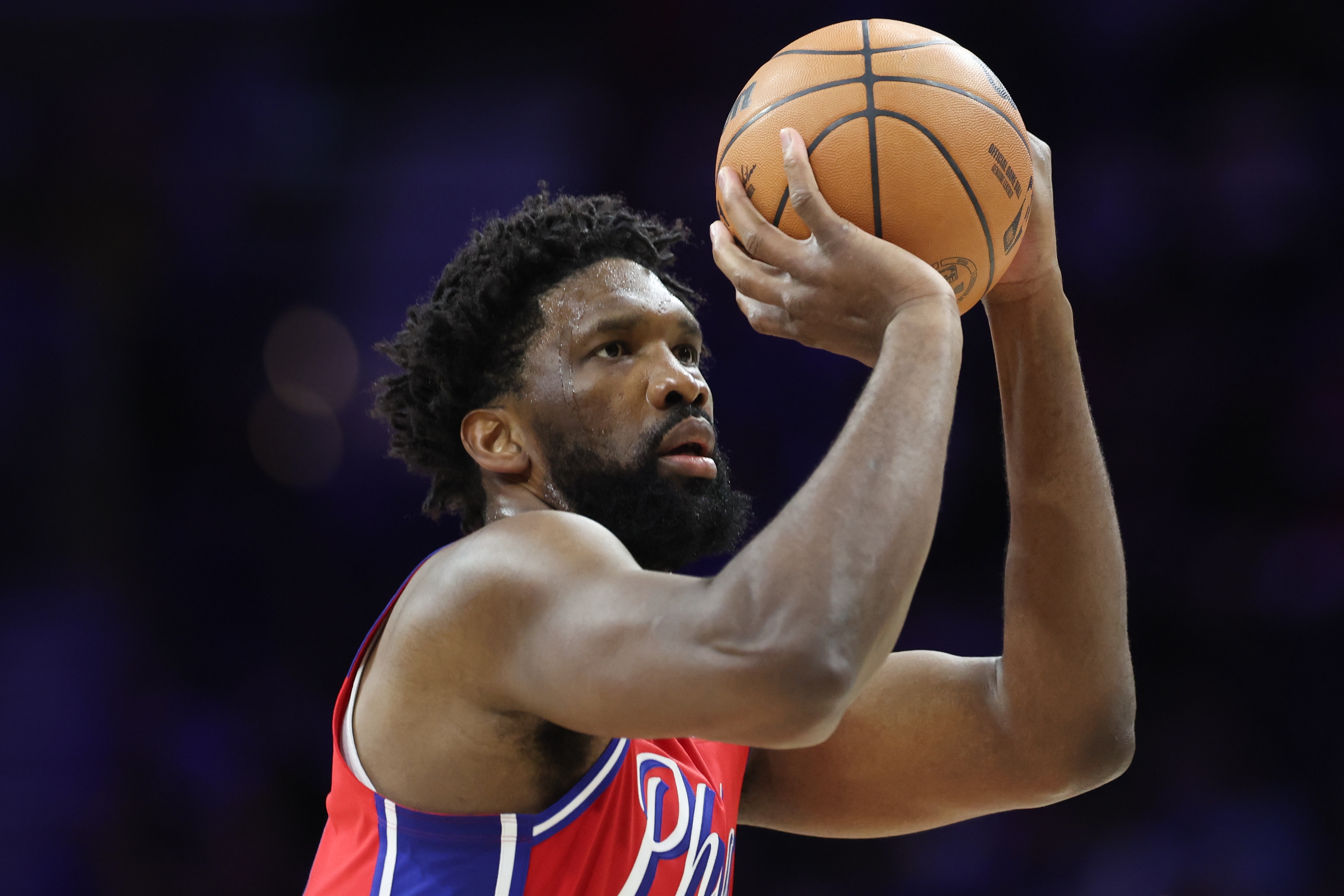 九游会在线-76人客战黄蜂 恩比德与乔治因伤病管理均将缺席